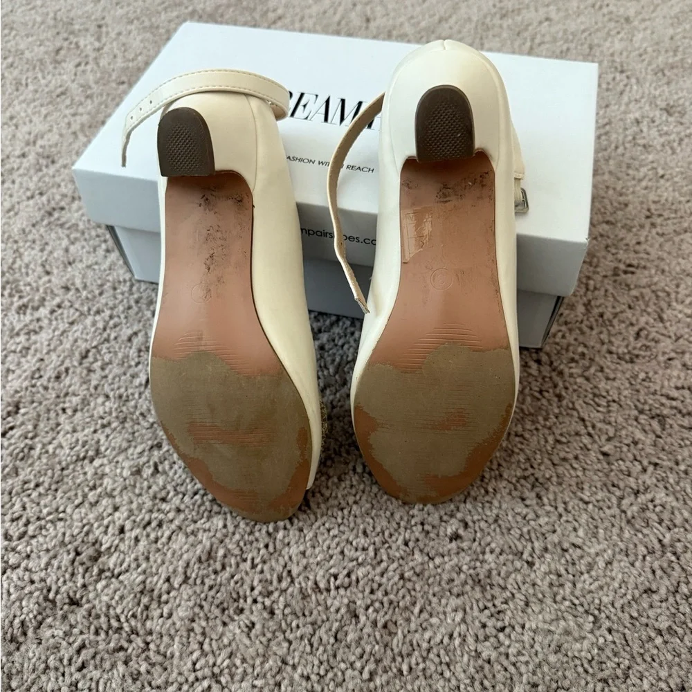 Dream Pairs Girls Cream Peep Toe Shoes